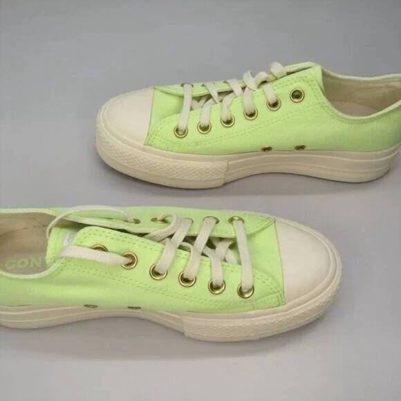NEW CONVERSE women's low platform tennis sneakers in citron